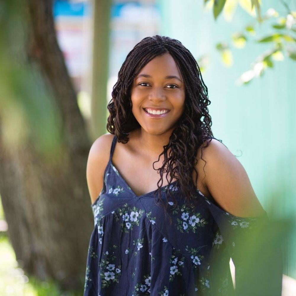 Meet your Posher, Mallary